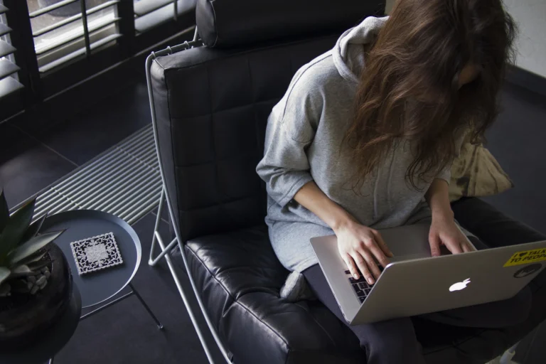 Illustration showing posture comparison for texting, breastfeeding, and computer use